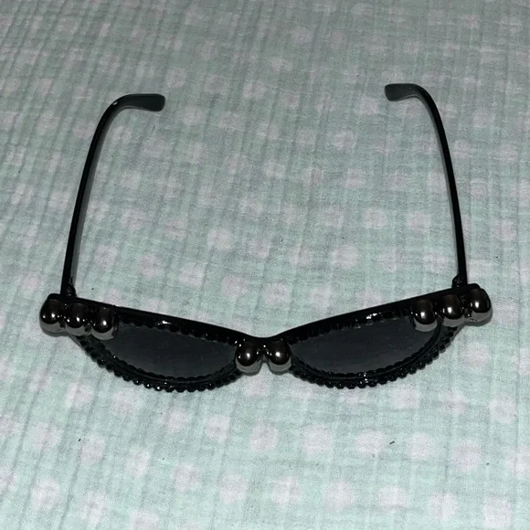 Source Unknown Black Skull Sunglasses - Picture 5 of 8